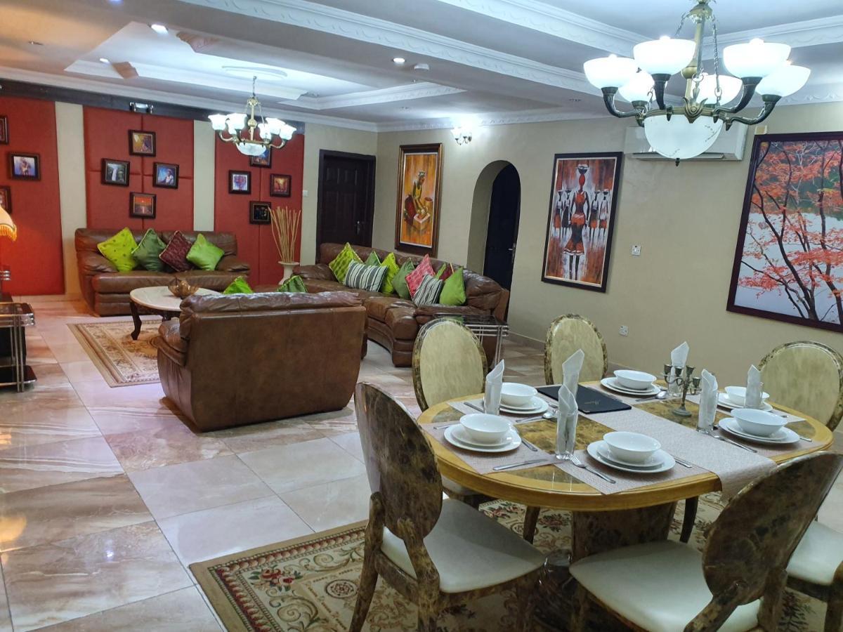 Apartment Royale Hotel & Suite Lagos Exterior foto