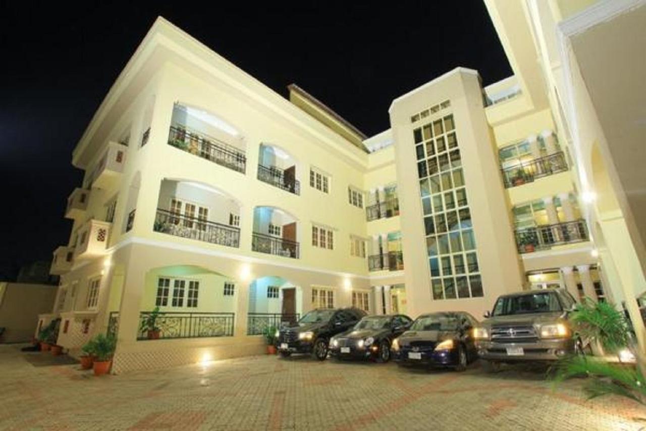 Apartment Royale Hotel & Suite Lagos Exterior foto