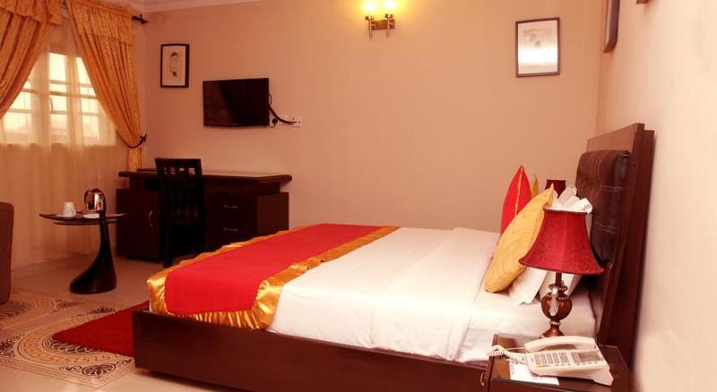 Apartment Royale Hotel & Suite Lagos Exterior foto